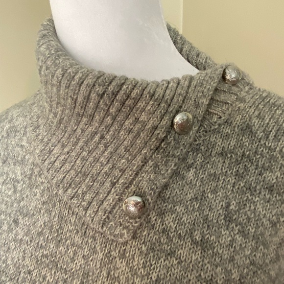 Lauren gray sweater dress, size small - Picture 3 of 6